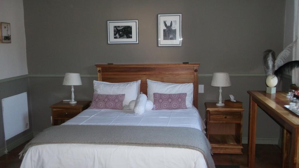 Housemartin Lodge & Self Catering De Rust Exterior foto